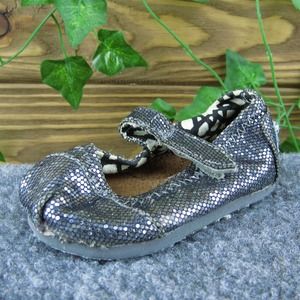 TOMS Girls Mary Jane Shoes‎ Silver Synthetic Hook & Loop Size T 2 Medium